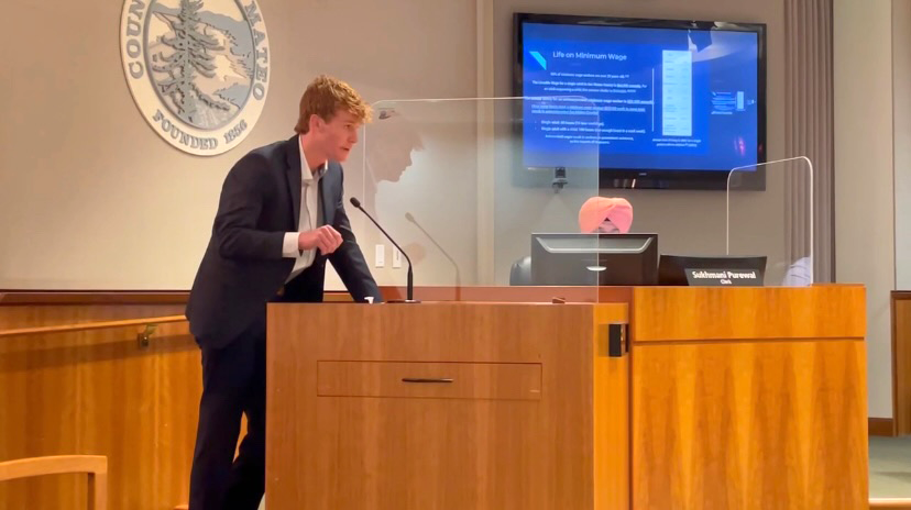 Casey Platkin ’26 speaking at San Mateo Board of Supervisor's meeting