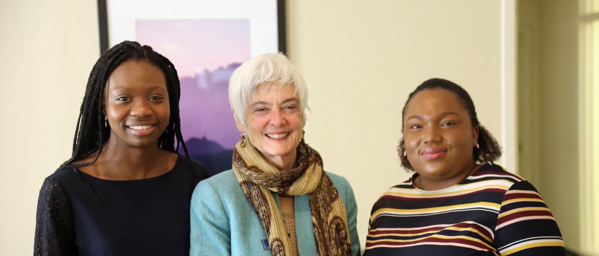 Susanne Bruyere and students