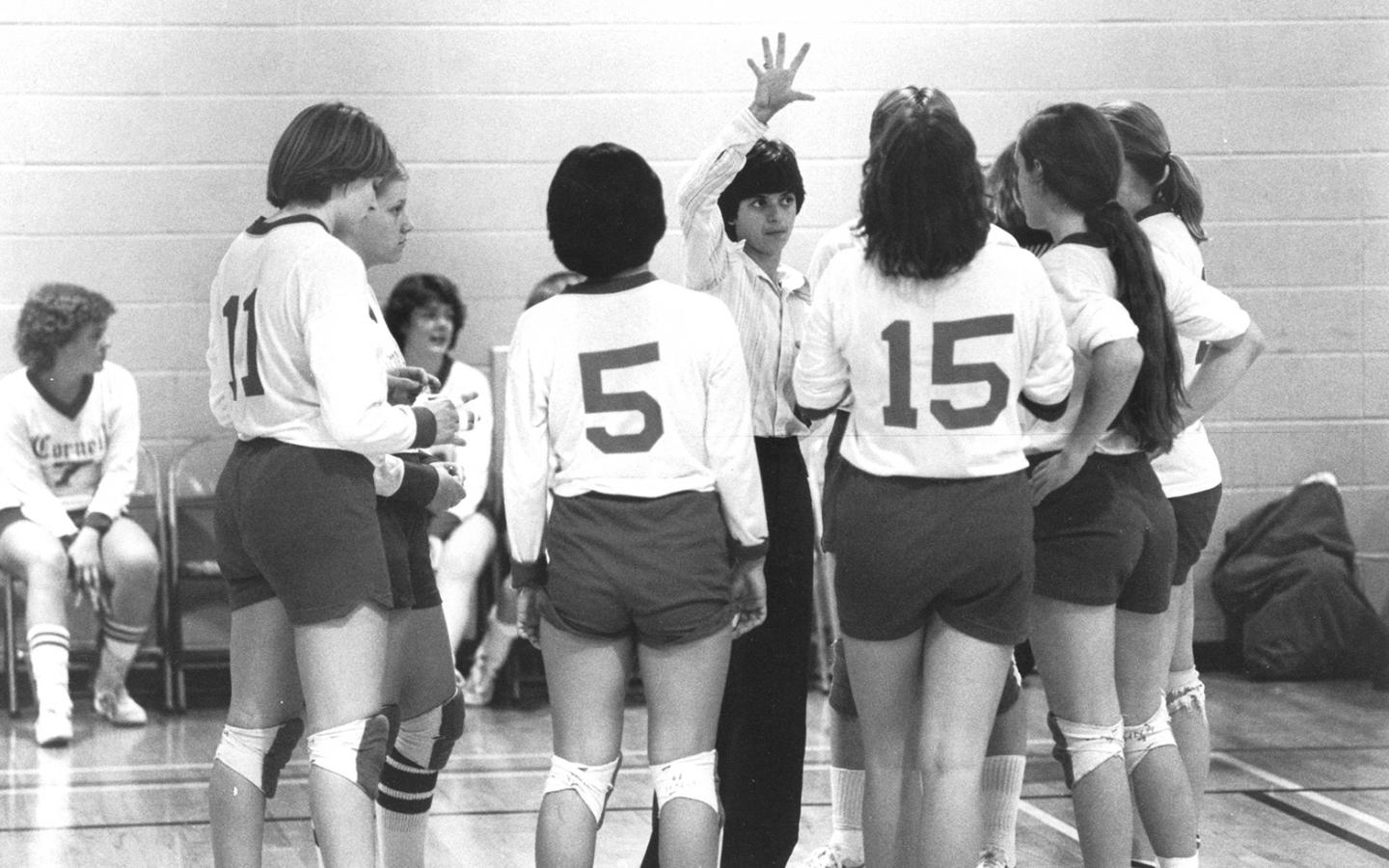 Andrea Dutcher coaching the Cornell Women's volleyball team.