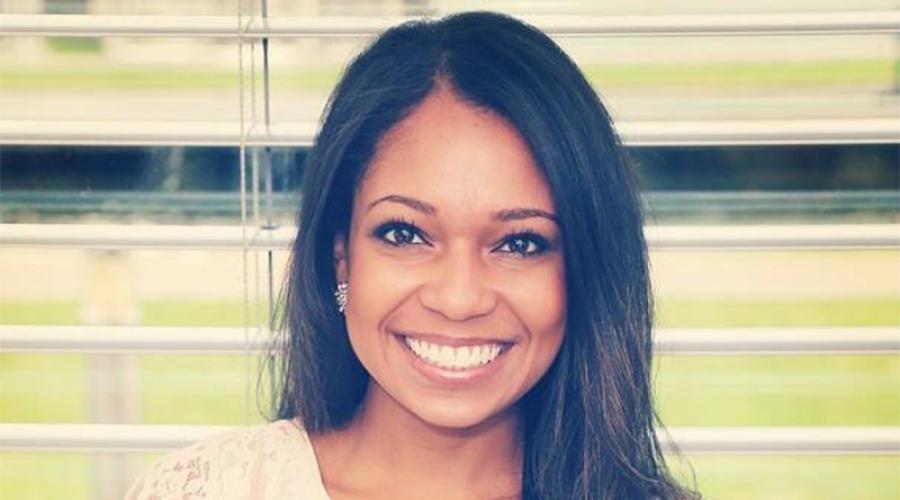 Jeanell English ’10