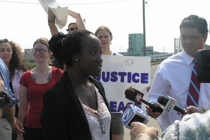 Pamela Amaechi speaking with press