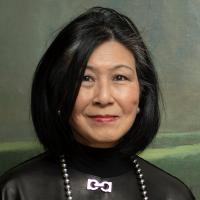 Headshot of Lisa Yang ’74 